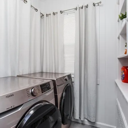 2 Bedroom Apartment Near Bristol Center Extérieur photo
